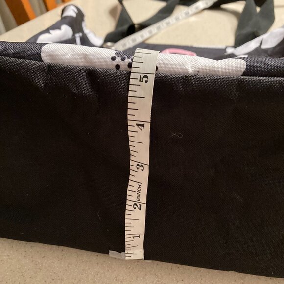 Thirty-One Zip Top Tall Tote Poppy Black & White Retired Bag - Picture 13 of 16